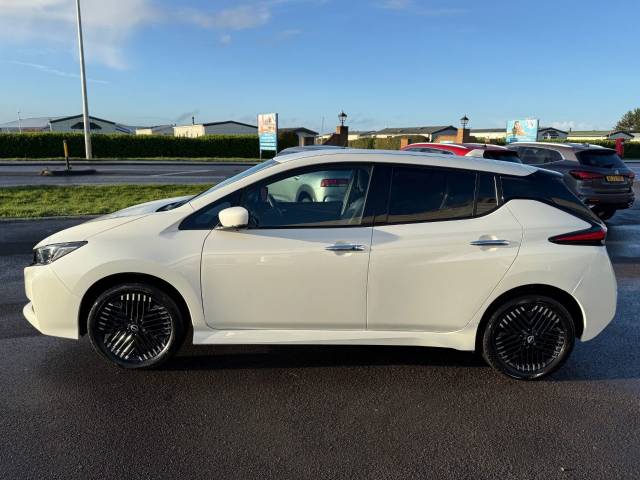 2023 Nissan Leaf E + N-Connecta