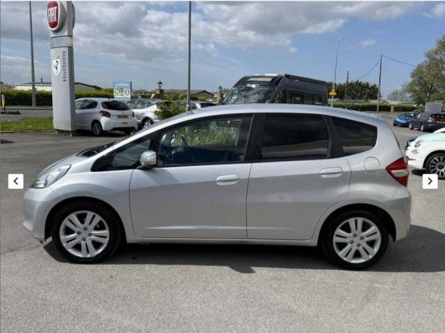2015 Honda Jazz 1.3 Es + I-Vtec Cvt