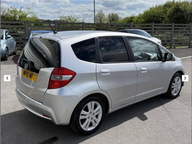 2015 Honda Jazz 1.3 Es + I-Vtec Cvt