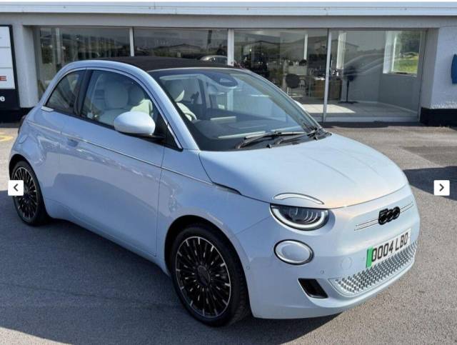 Fiat 500 La Prima Electric Blue