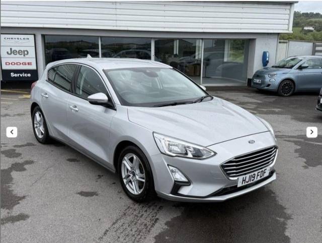 Ford Focus 1.0 Zetec Petrol Active Grey Met.