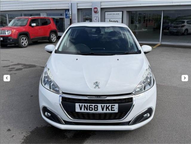 2018 Peugeot 208 1.2 Signature S/S