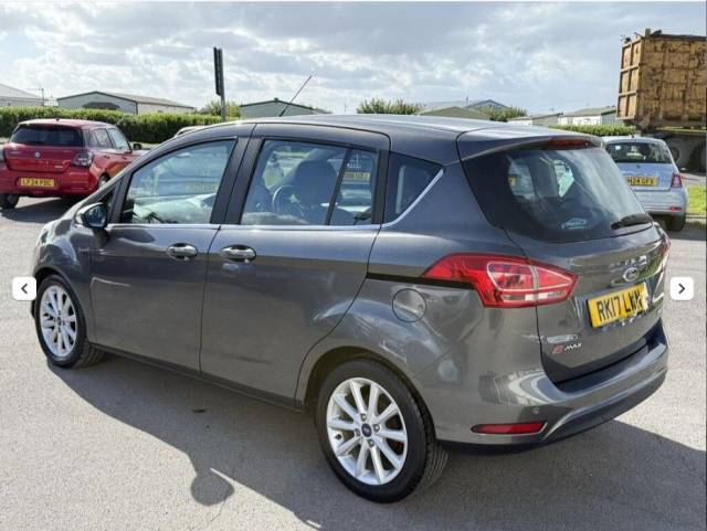 2017 Ford B-MAX 1.0 Titanium Navigator